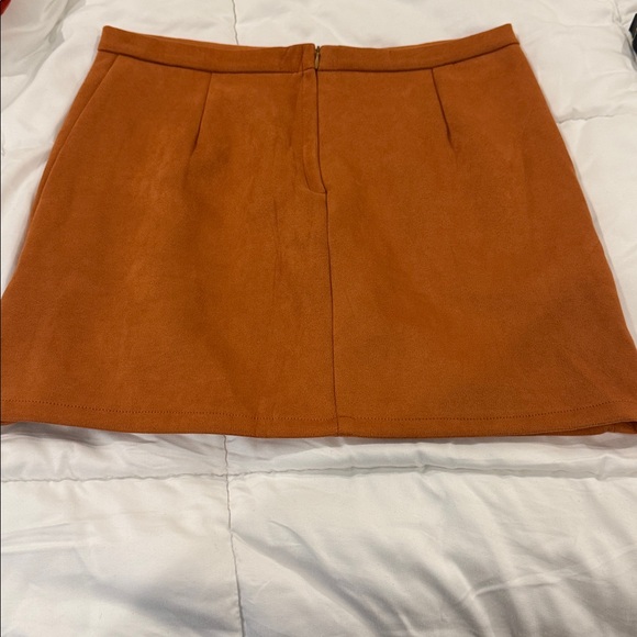 Women's Orange Button-Front Skirt - Picture 3 of 4